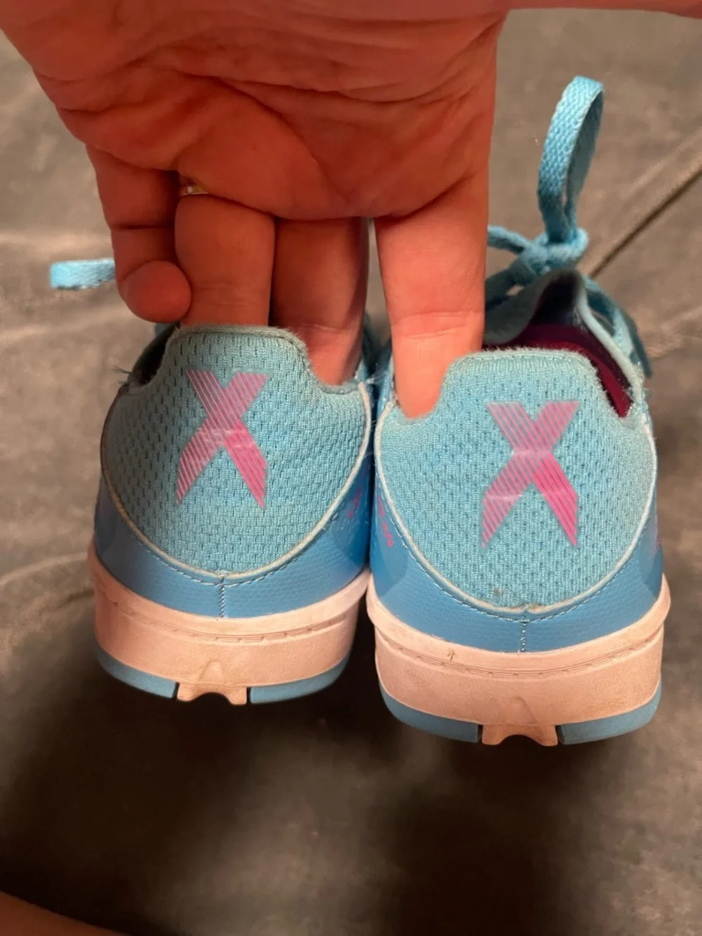 Adidas X Speedflow.3 In J Jr GW7493 shoes blue Pink  size 1 GIrls